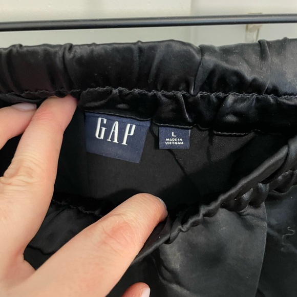 Gap Slip Skirt L - Picture 2 of 2